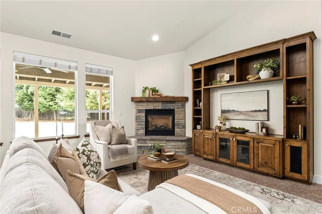Photo of 9603 Midway