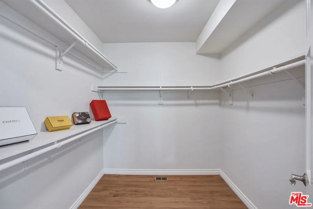 Photo of 2965 Seabreeze Drive