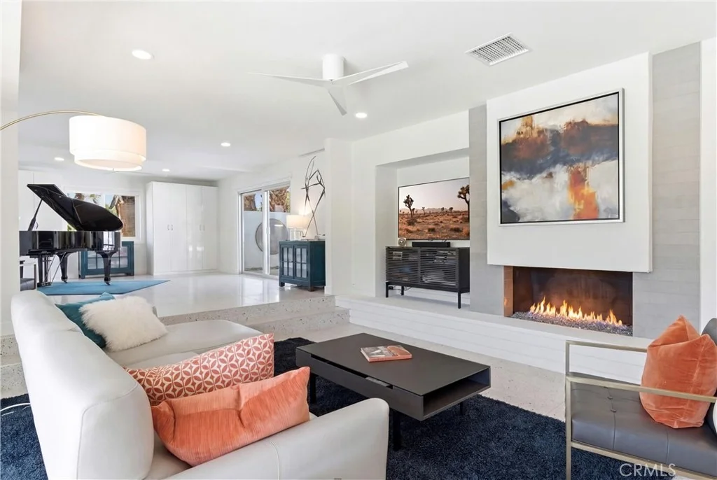 Photo of 45930 Panorama Drive