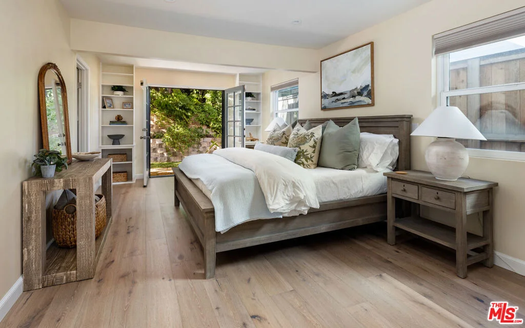 Photo of 1624 Shoreline Drive