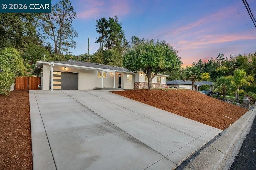Photo of 8 Ramona Dr