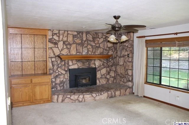 Photo of 22450 Fontana Street