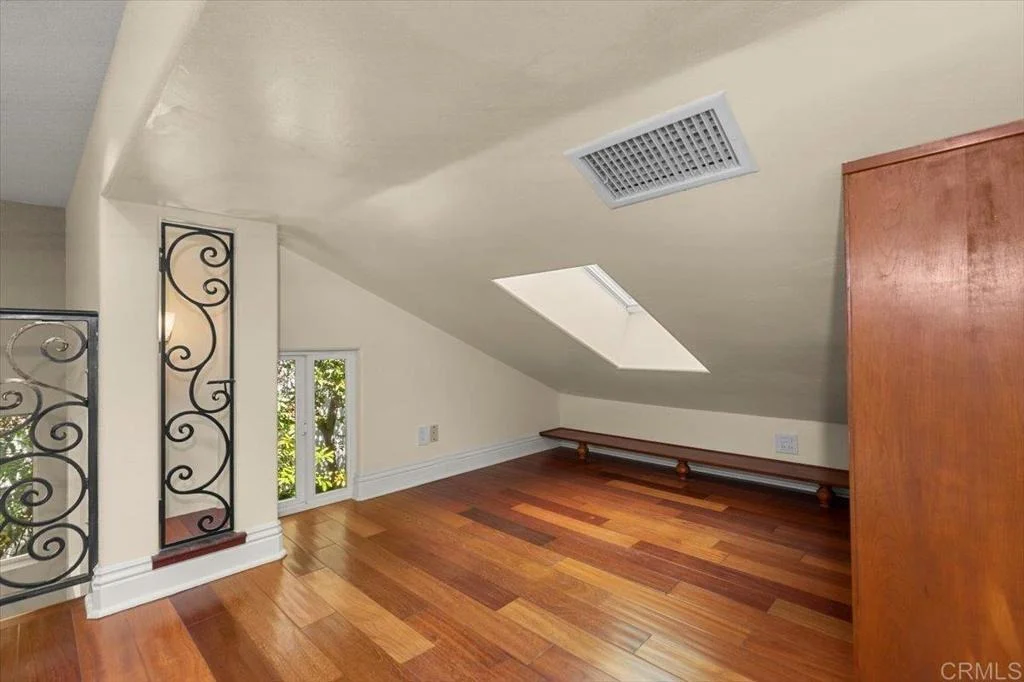 Photo of 3387 Avenida Nieve
