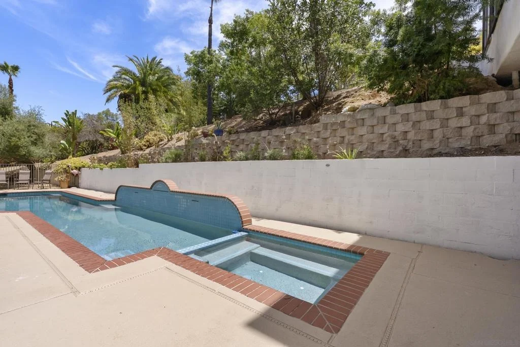 Photo of 1696 Gil Way
