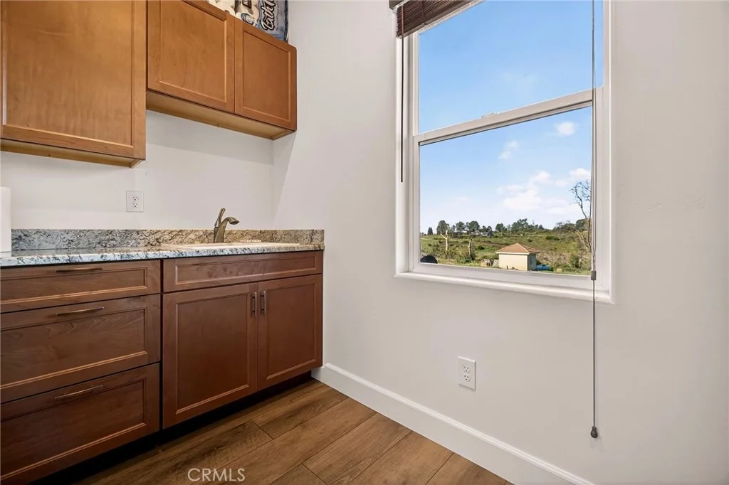Photo of 4620 Sandpiper