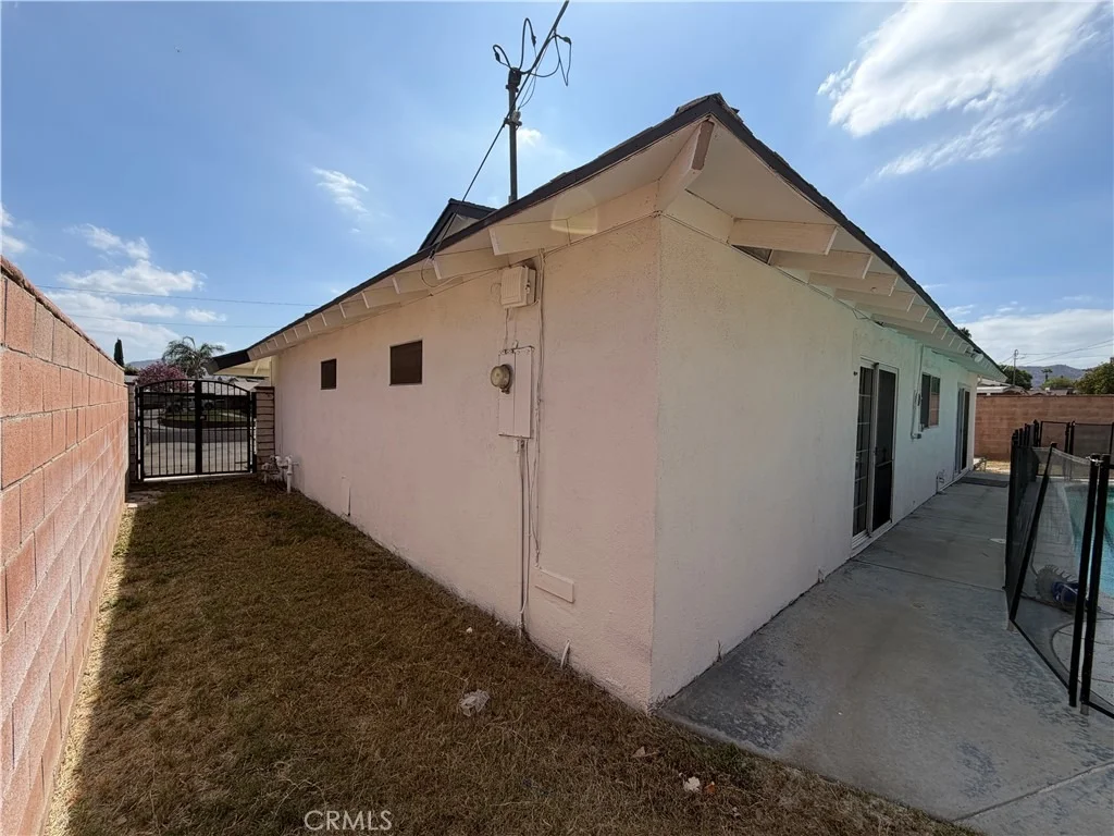 Photo of 10961 Endicott Drive