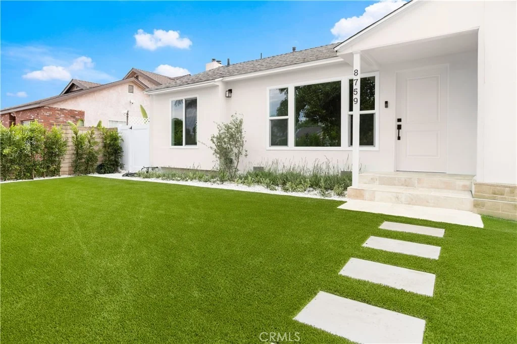 Photo of 8759 Snowden Ave.
