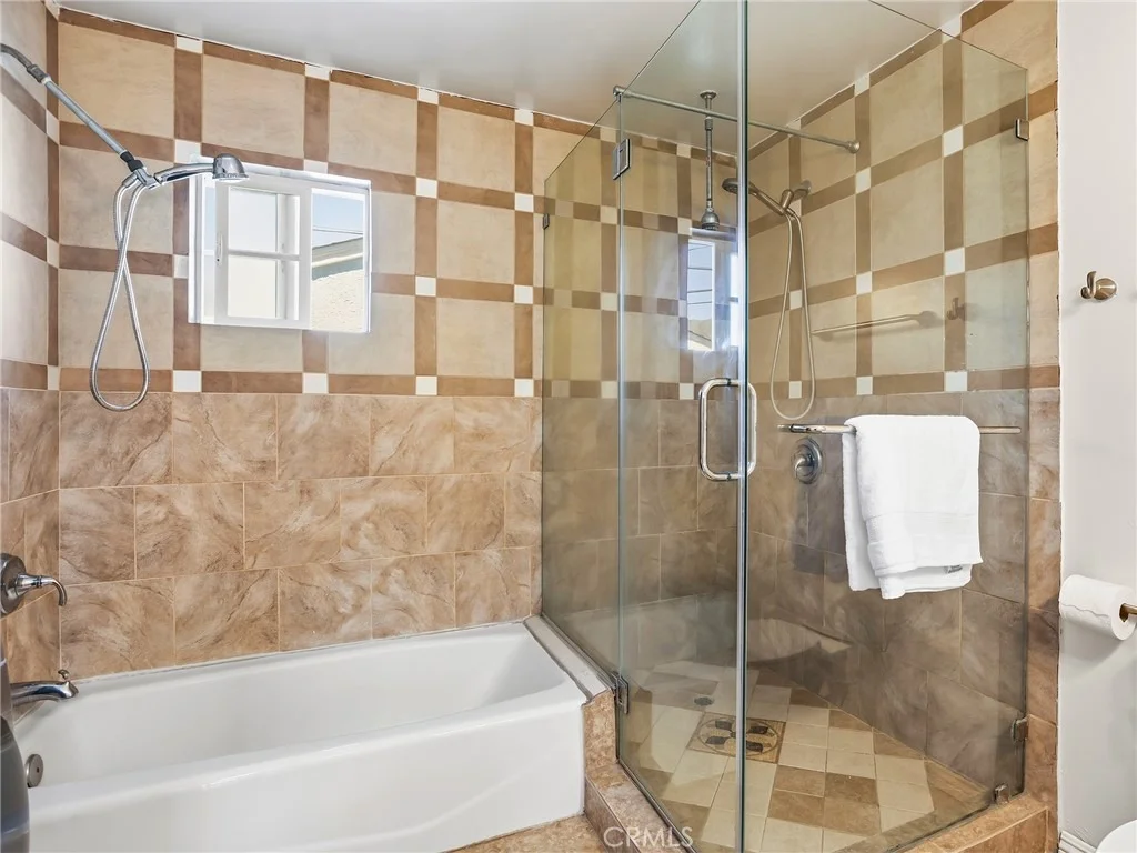 Photo of 3305 Community Avenue