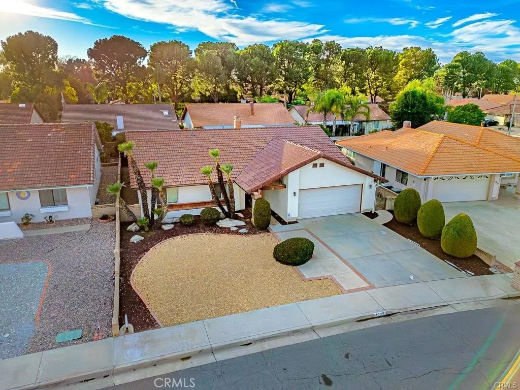 Photo of 1329 Hickory Drive