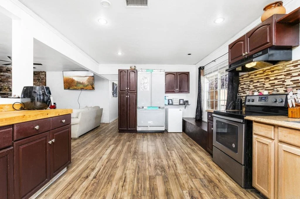 Photo of 655 Hunter Street