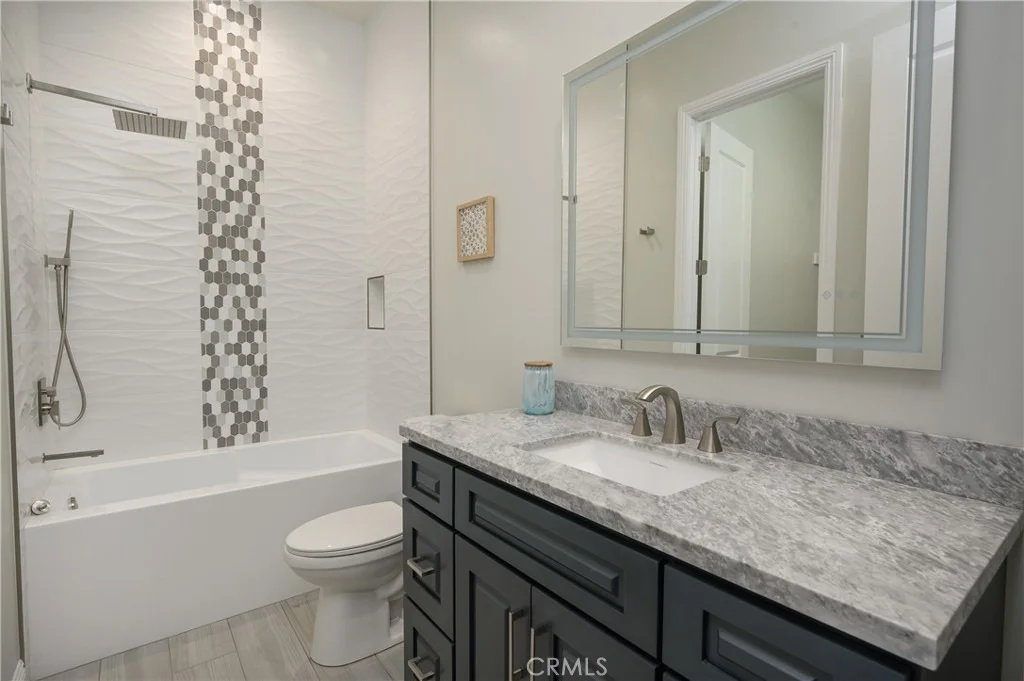 Photo of 40088 Walcott Lane
