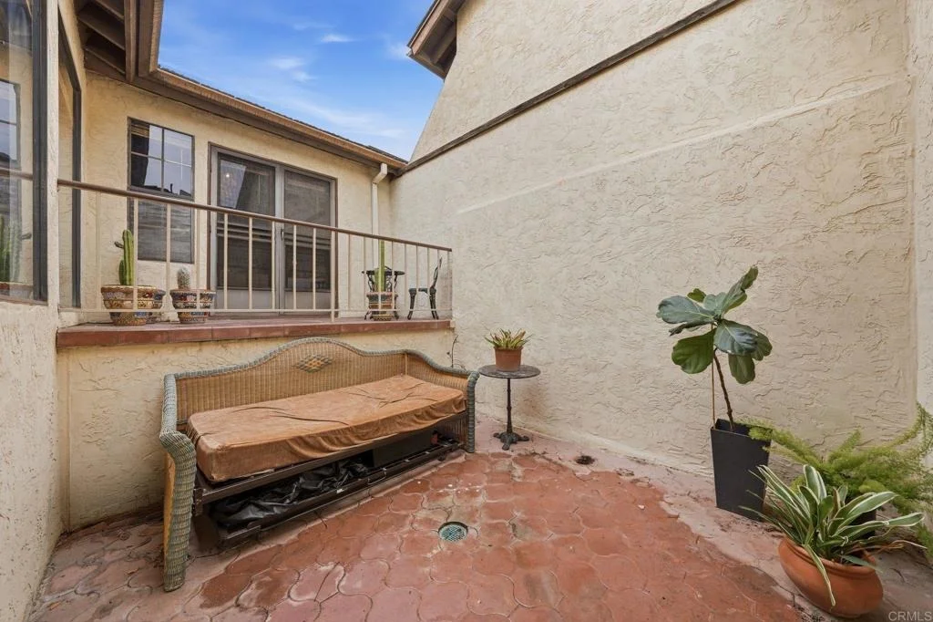 Photo of 1465 Vaquero