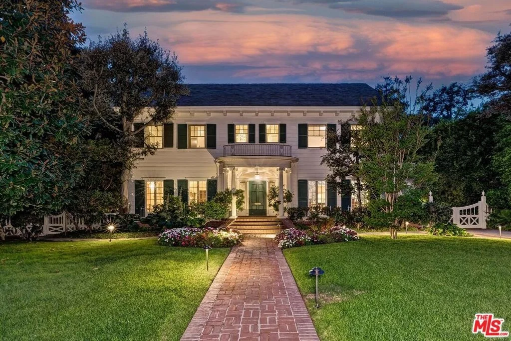 Photo of 809 N Bedford Drive