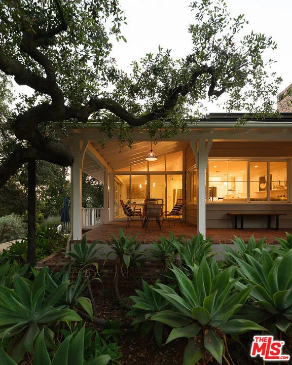 Photo of 1955 Windover Road