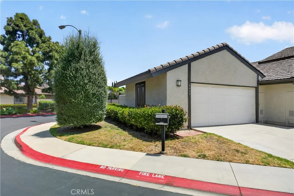 Photo of 8488 Oakstone Circle