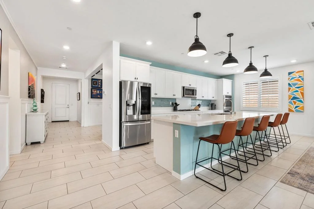 Photo of 40258 Vivaldi Court