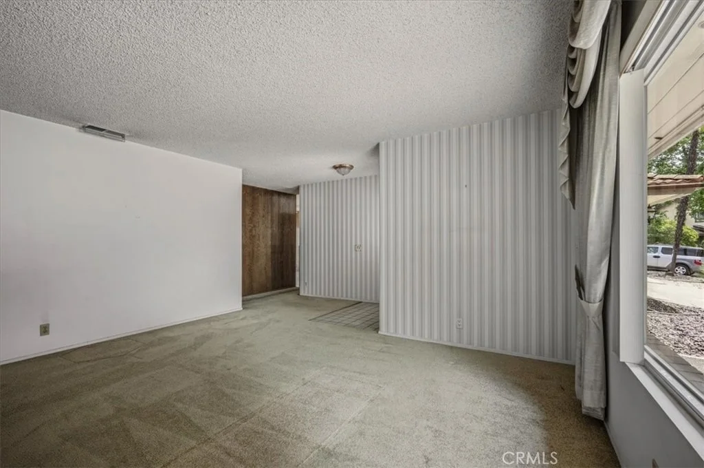Photo of 929 W Pinto Court