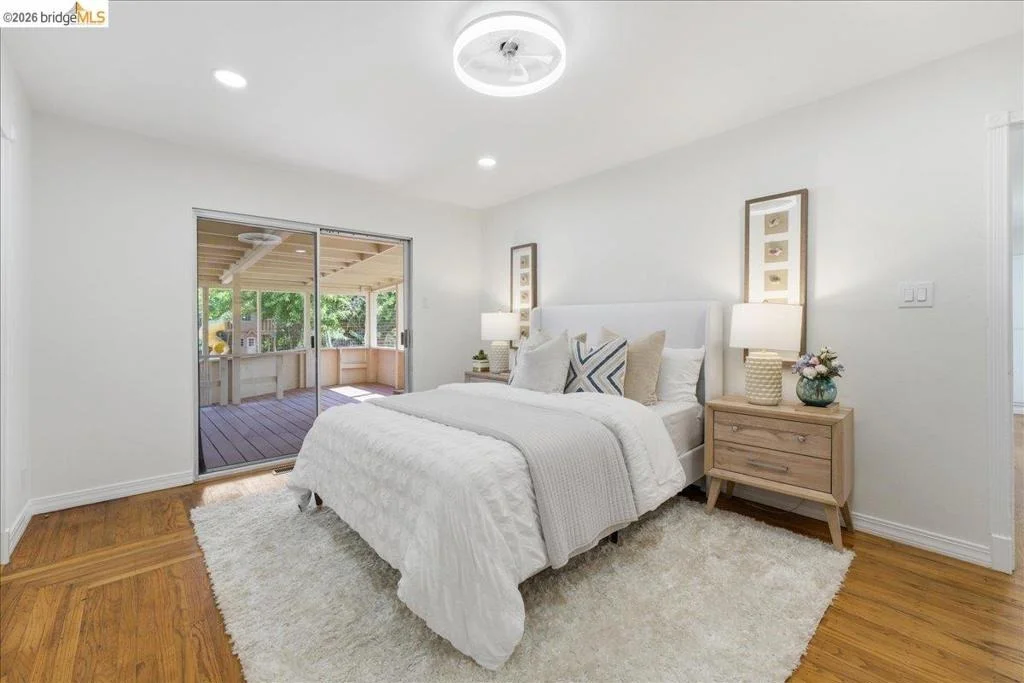 Photo of 2721 Hidden Ln