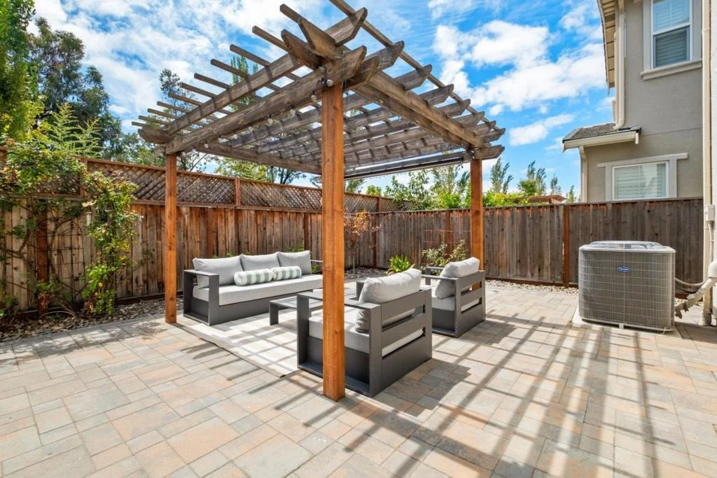 Photo of 39946 Waxwing Drive