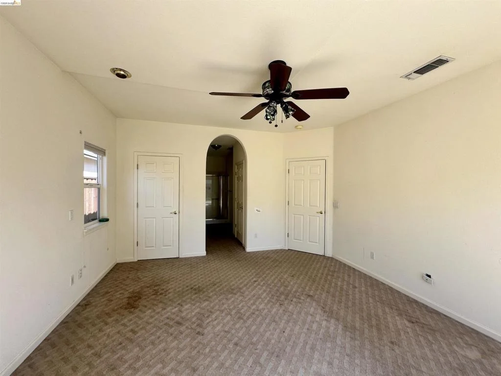 Photo of 17580 Wild Oak Dr