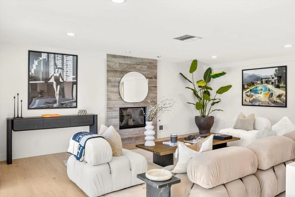 Photo of 3866 Alta Mesa Drive