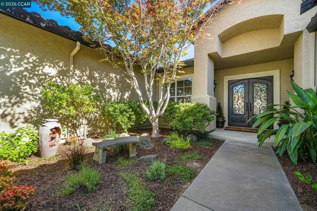 Photo of 110 Forest Hill Dr