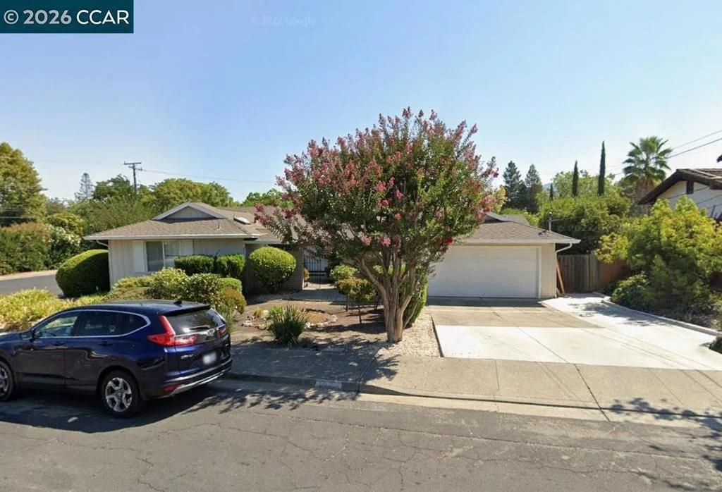 Photo of 1000 Springfield Dr