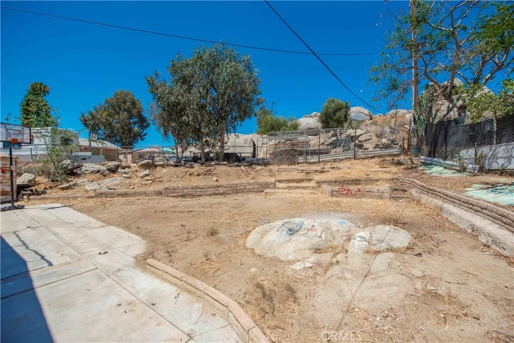 Photo of 700 Shawnee Road