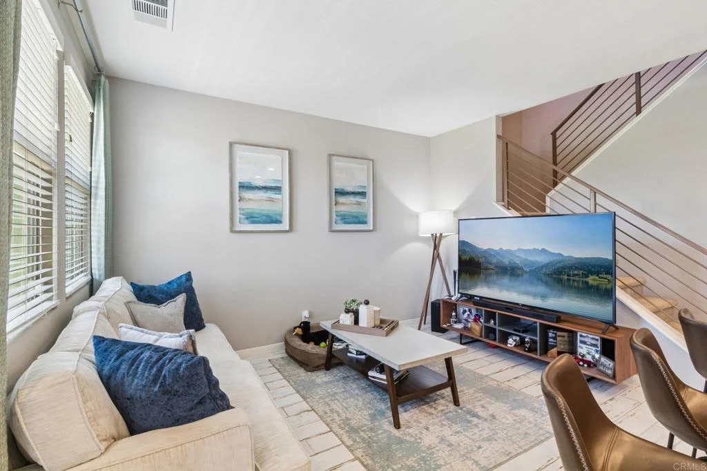 Photo of Unit 3 at 2054 Foxtrot Loop