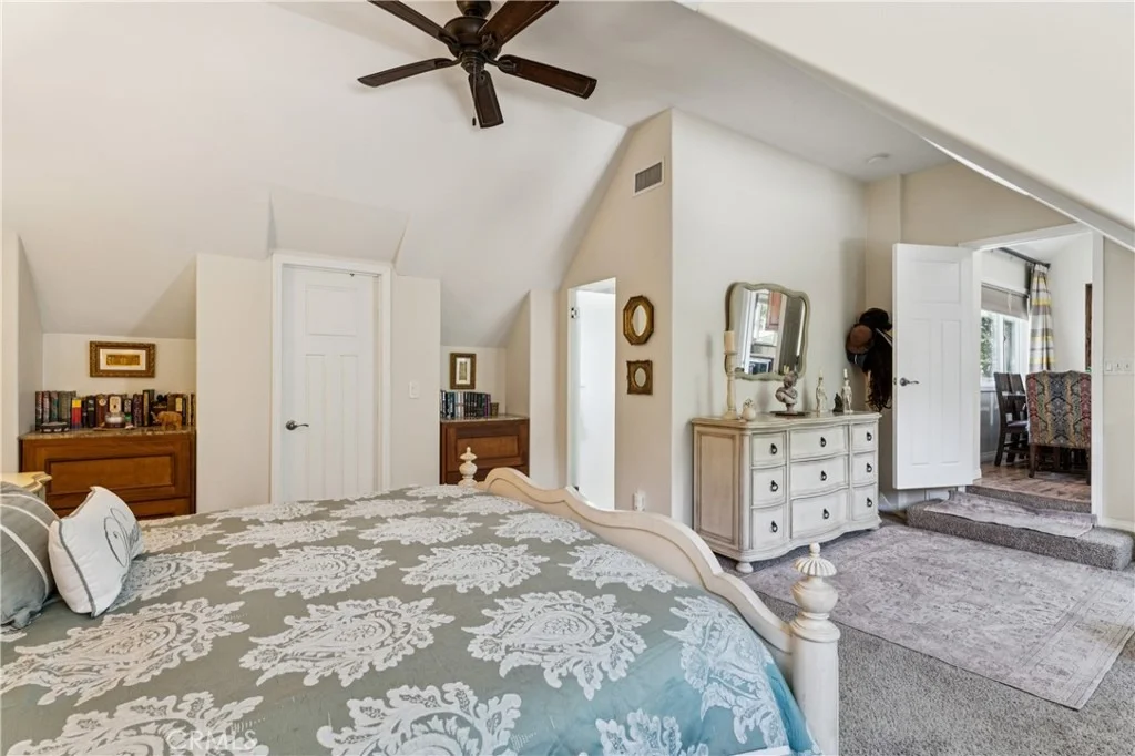 Photo of 1298 Yellowstone Drive