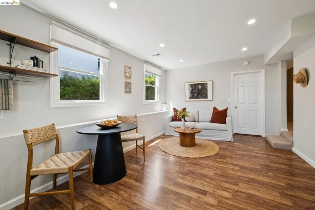 Photo of 2636 Maxwell Ave