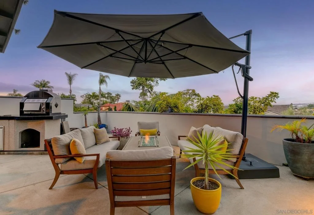 Photo of 3958 La Cresta