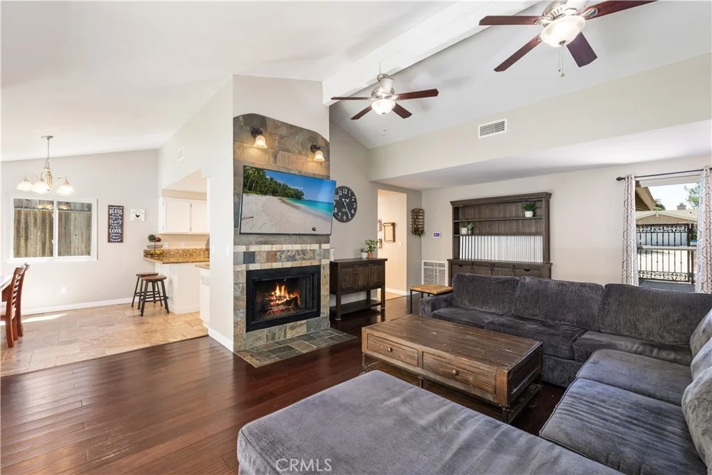 Photo of 42540 Escolacata Drive