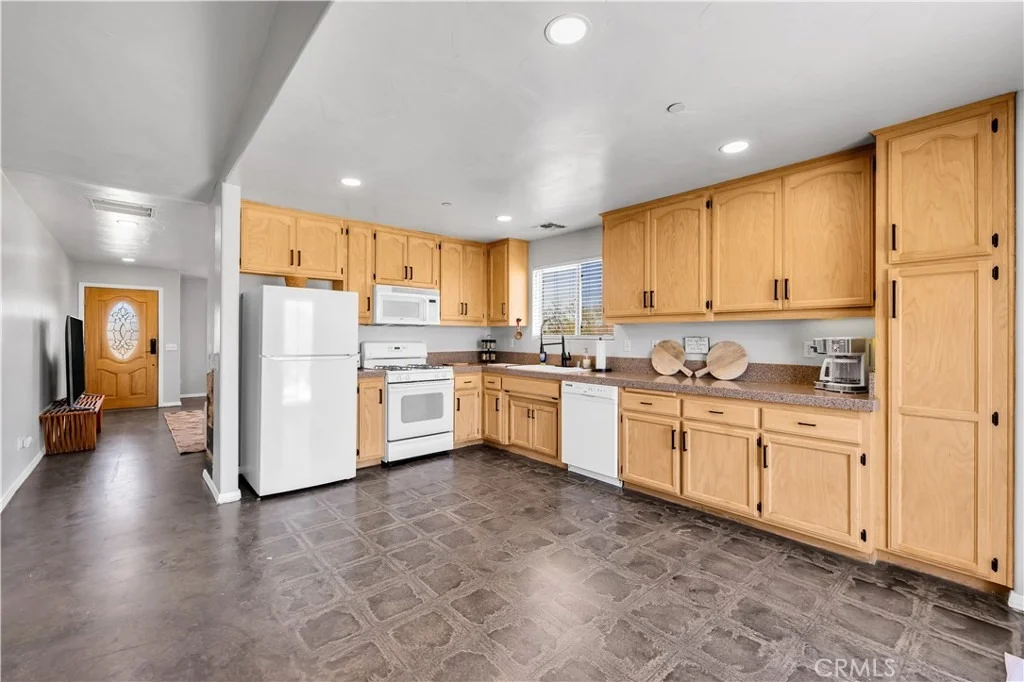 Photo of 7381 Sunset Road