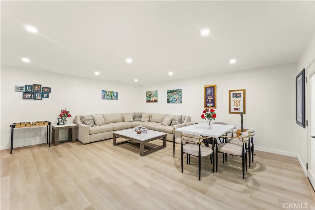 Photo of 9620 Alene