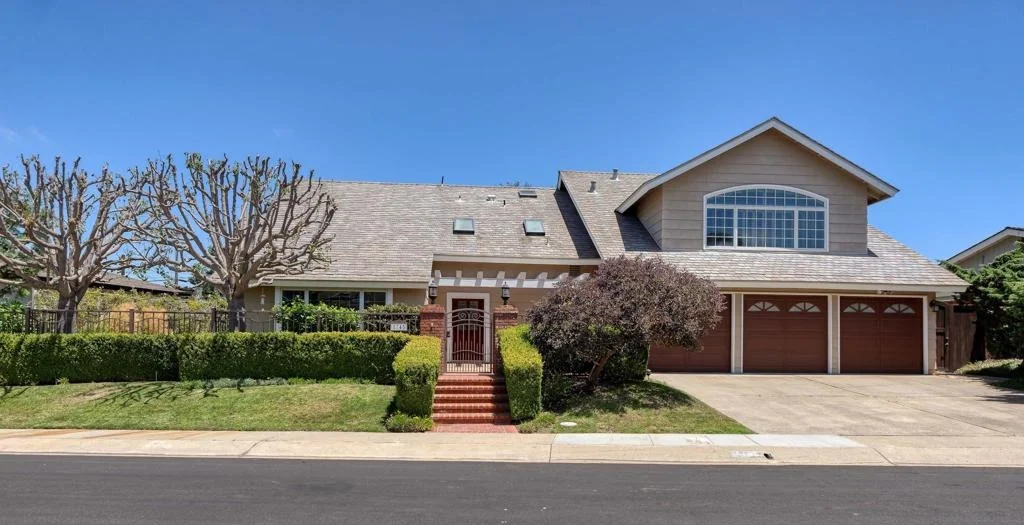 Photo of 8745 Robin Hood Lane