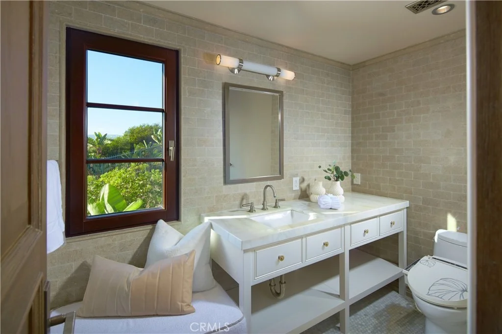 Photo of 49 Beach View Avenue