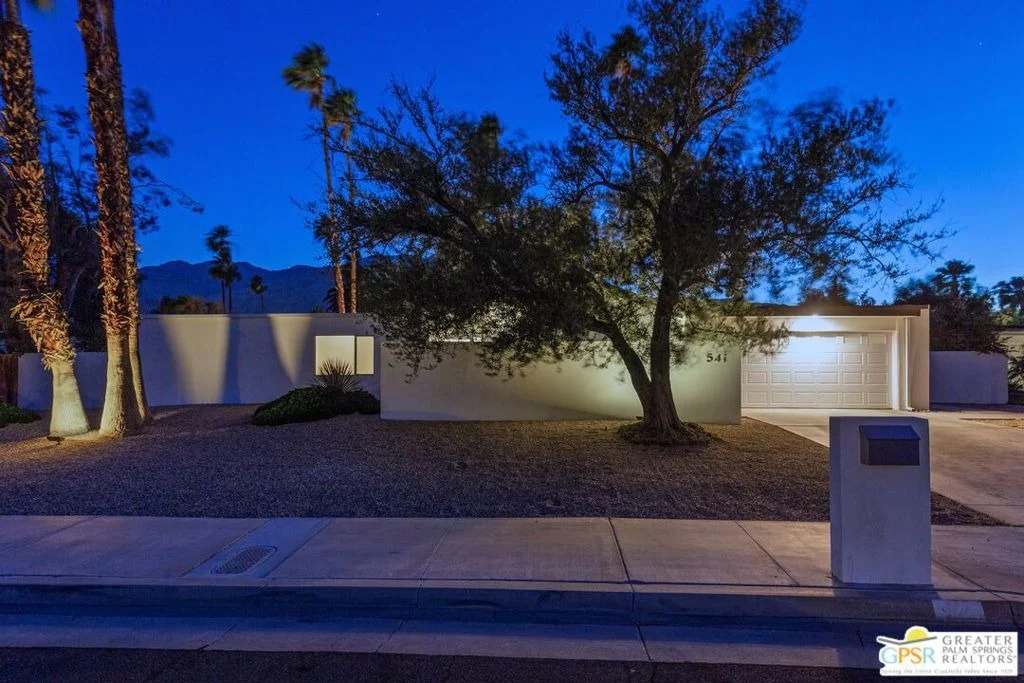 Photo of 541 N Cantera Circle