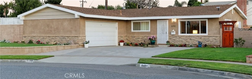 Photo of 8494 Periwinkle Drive