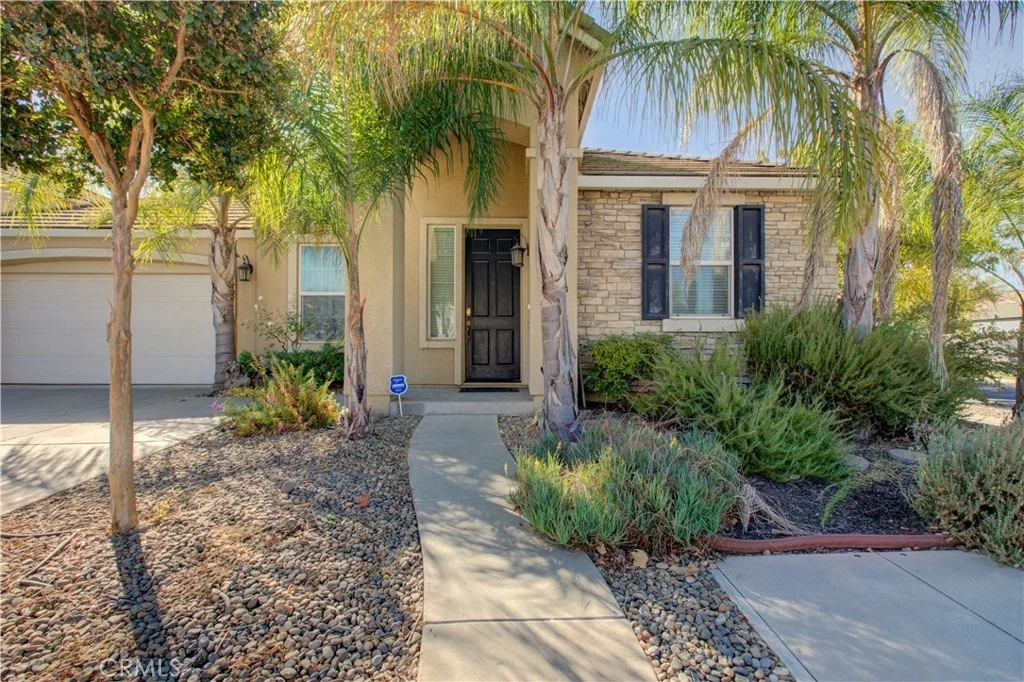Photo of 392 Noble Drive