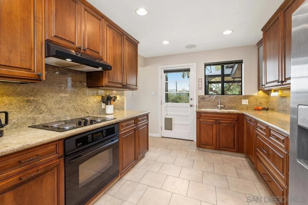 Photo of 1216 Merritt Dr