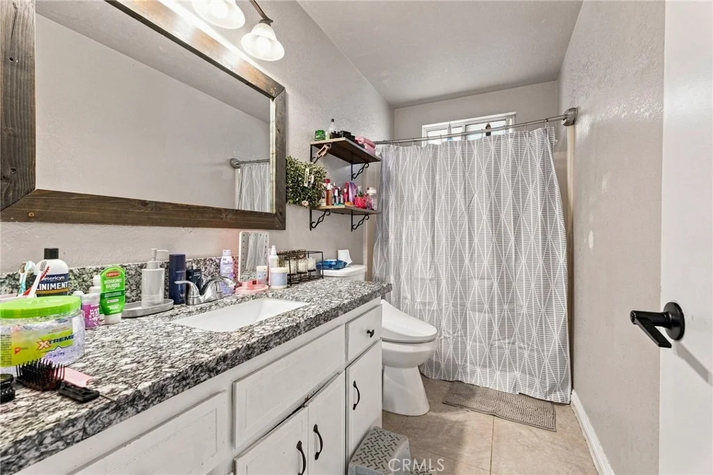Photo of 22889 Anoka