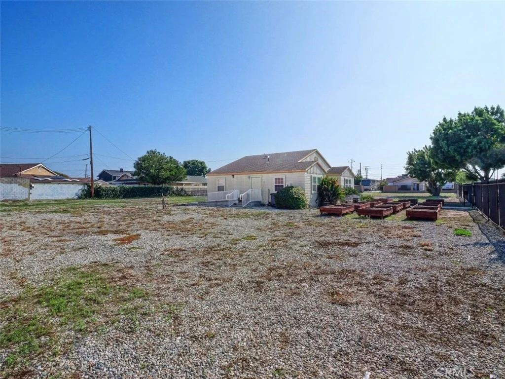 Photo of 22108 Avalon