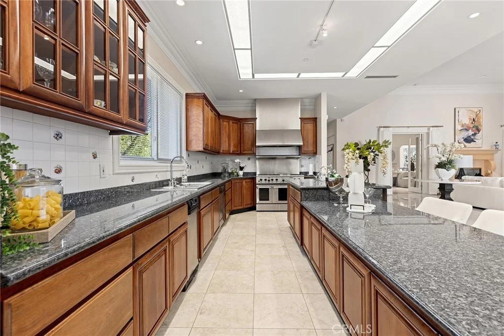 Photo of 689 Leyland Drive