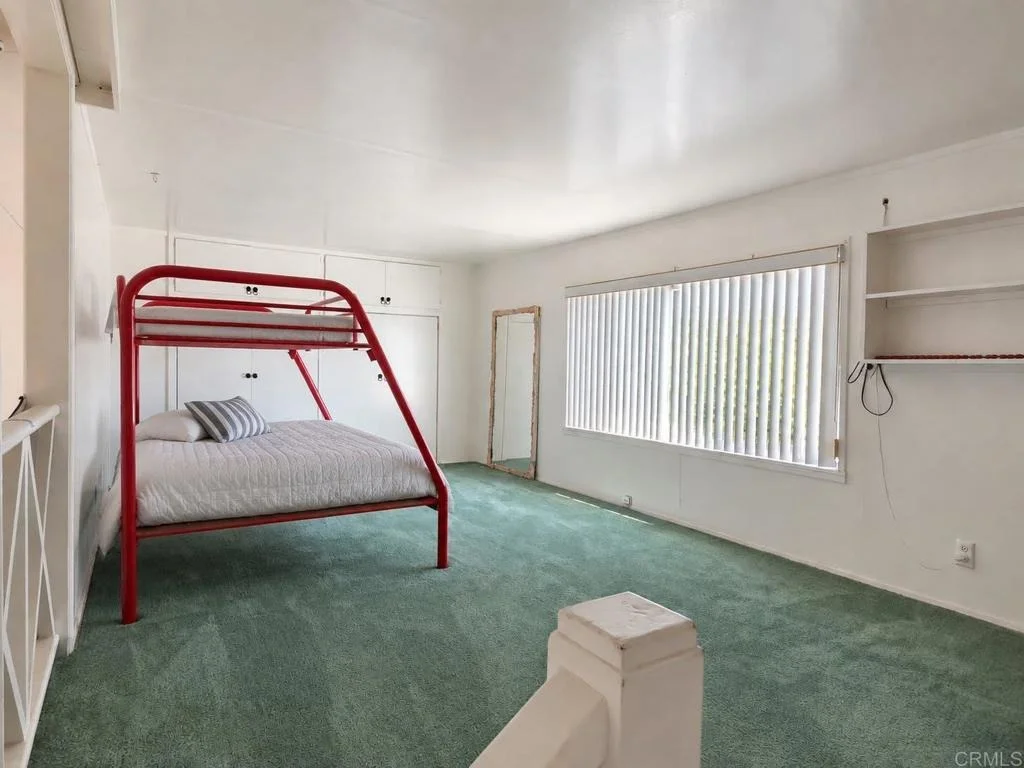 Photo of 1701 Acacia Lane