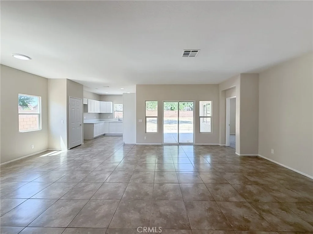 Photo of 44115 Greentree Court
