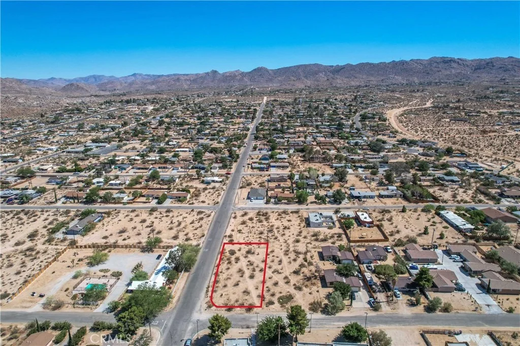 Photo of 6650 Hillview Road