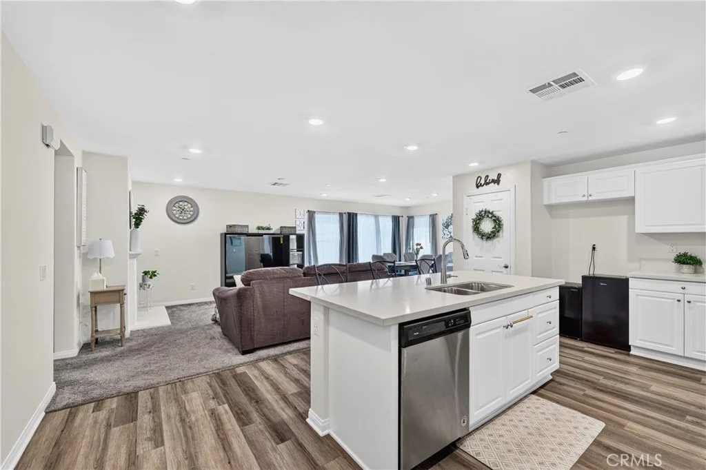 Photo of 2417 Tulip Drive