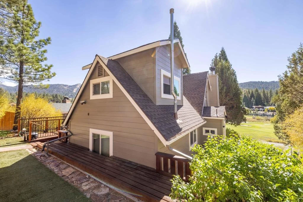 Photo of 42948 Moonridge Road