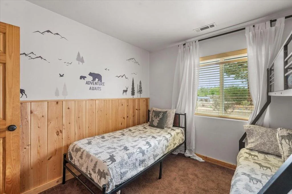 Photo of 187 Dixie Lee Lane